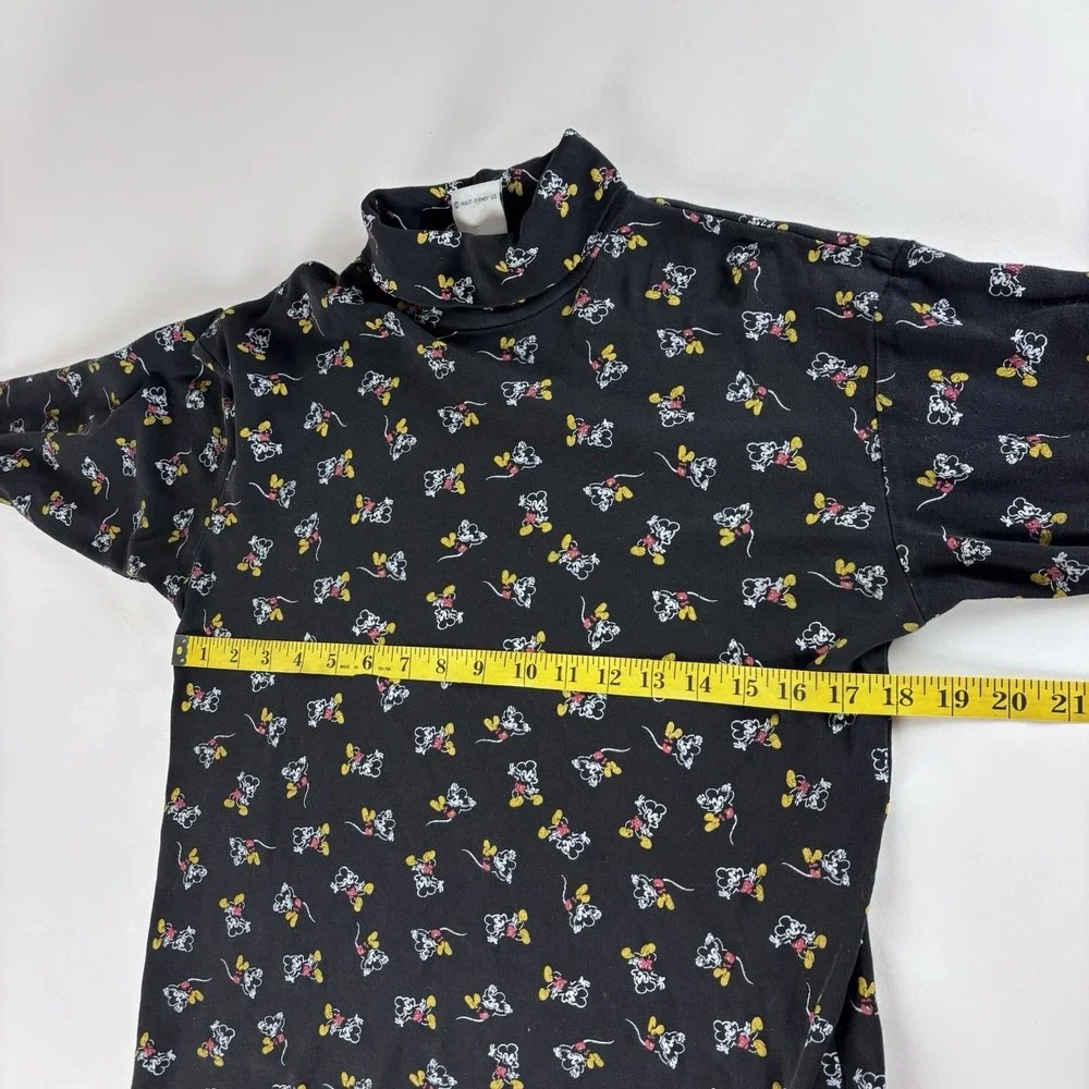 Vintage Disney Mickey & Co. Mickey Mouse All Over‎ Print Turtleneck Medium